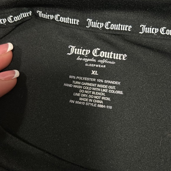 Sleepwear - Picture 2 of 3